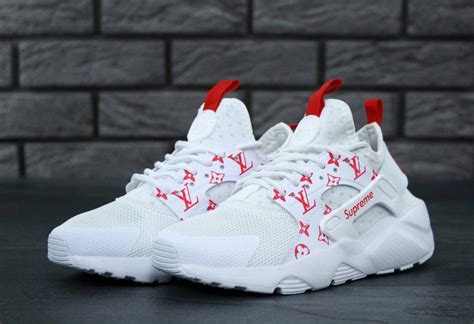 nike huarache supreme louis vuitton